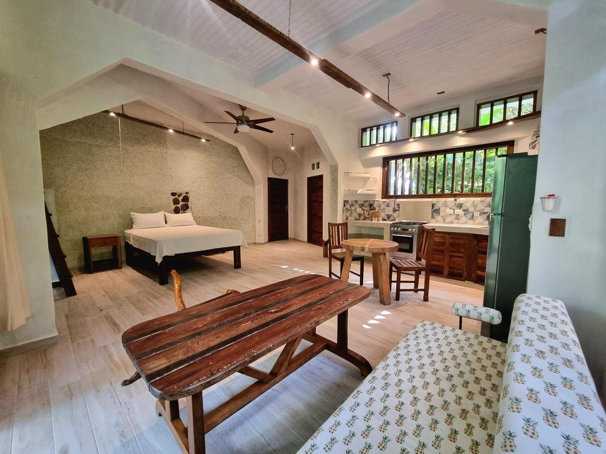 Omega Tours Eco-Jungle Lodge ラ・セイバ エクステリア 写真
